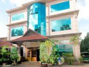 GREEN PARK VILLAGE GUESTHOUSE